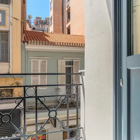 Hellenic Vibes Smart Hotel
