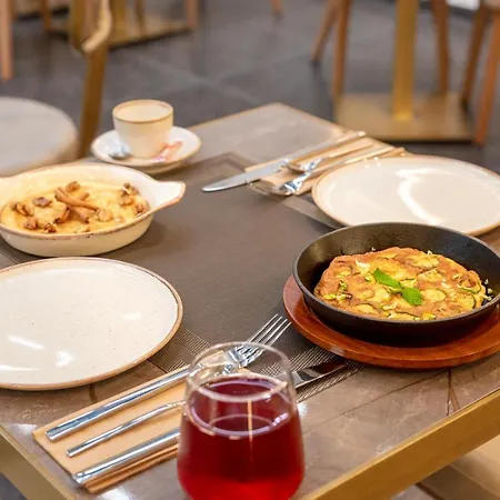 Hellenic Vibes Smart Hotel 5*