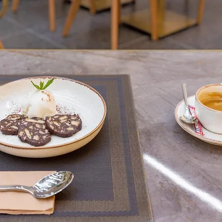 Hellenic Vibes Smart Hotel 5*