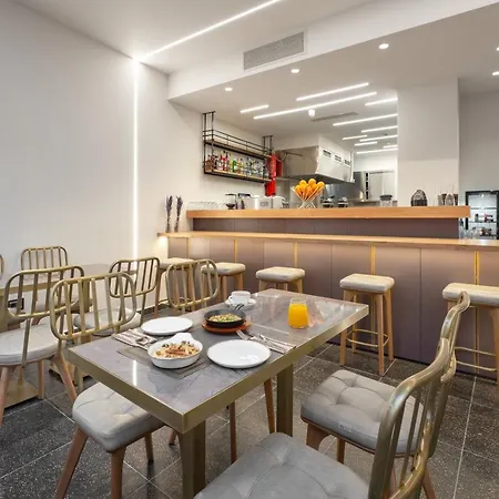 Hellenic Vibes Smart Athens